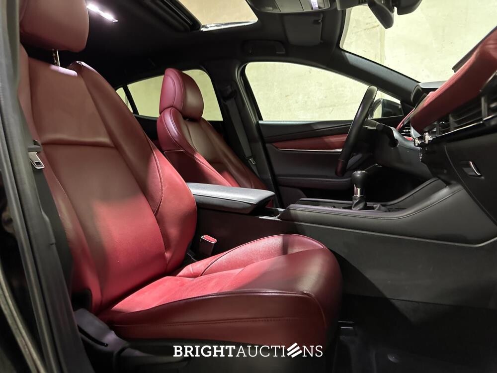 Mazda 3 2.0 e-SkyActiv-X M Hybrid 186 Luxury 186pk 2021 (Origineel-NL + 1e eigenaar), L-082-DS