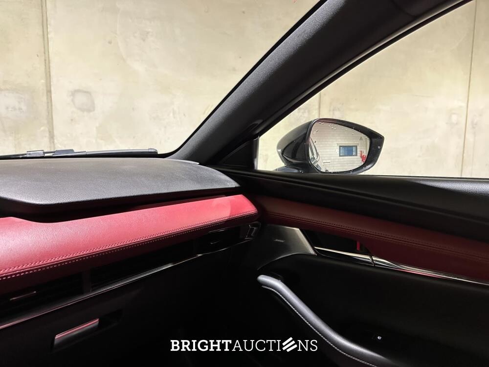 Mazda 3 2.0 e-SkyActiv-X M Hybrid 186 Luxury 186pk 2021 (Origineel-NL + 1e eigenaar), L-082-DS