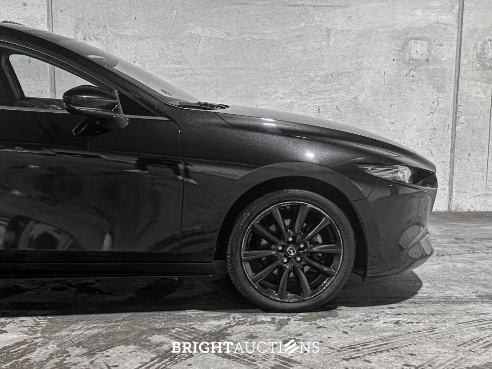 Mazda 3 2.0 e-SkyActiv-X M Hybrid 186 Luxury 186pk 2021 (Origineel-NL + 1e eigenaar), L-082-DS