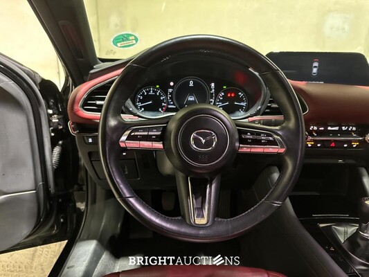 Mazda 3 2.0 e-SkyActiv-X M Hybrid 186 Luxury 186pk 2021 (Origineel-NL + 1e eigenaar), L-082-DS
