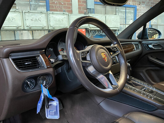 Porsche Macan S 3.0 V6 340hp 2014, K-288-NP