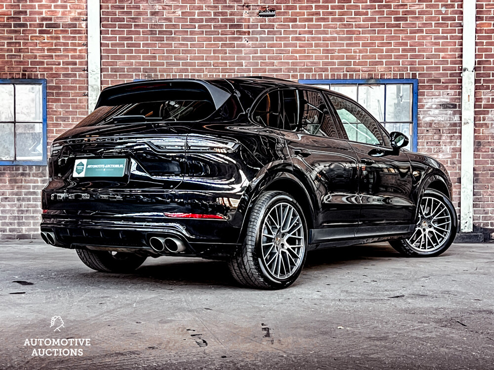 Porsche Cayenne S 2.9 V6 NEW-Modell 462PS 2017, SB-667-L