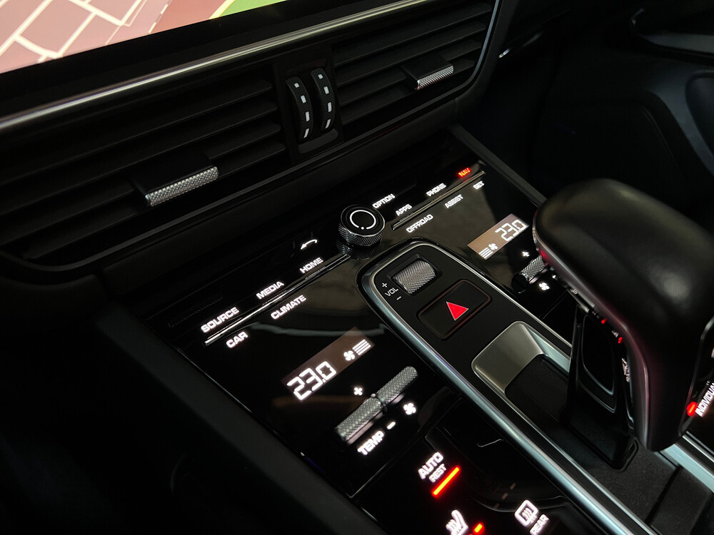 Porsche Cayenne S 2.9 V6 NEW-Modell 462PS 2017, SB-667-L