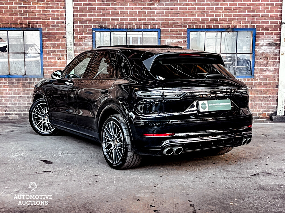 Porsche Cayenne S 2.9 V6 NEW-Modell 462PS 2017, SB-667-L