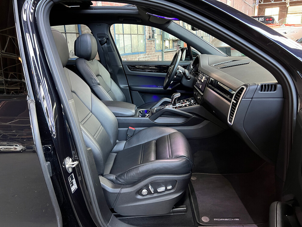 Porsche Cayenne S 2.9 V6 NEW-Modell 462PS 2017, SB-667-L