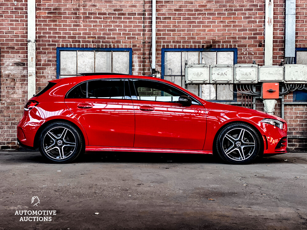 Mercedes-Benz A180 Business Solution AMG Night Upgrade 136hp 2019, XS-253-H