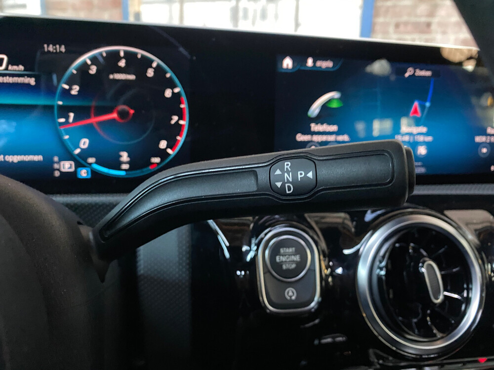 Mercedes-Benz A180 Business Solution AMG Night Upgrade 136hp 2019, XS-253-H