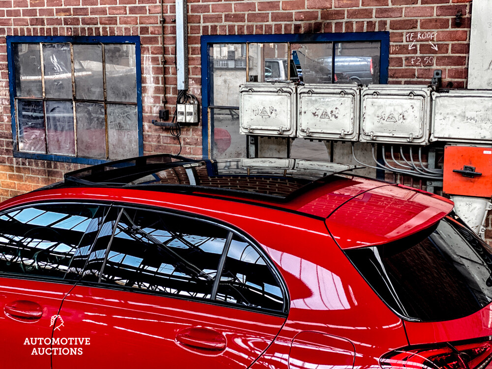 Mercedes-Benz A180 Business Solution AMG Night Upgrade 136hp 2019, XS-253-H