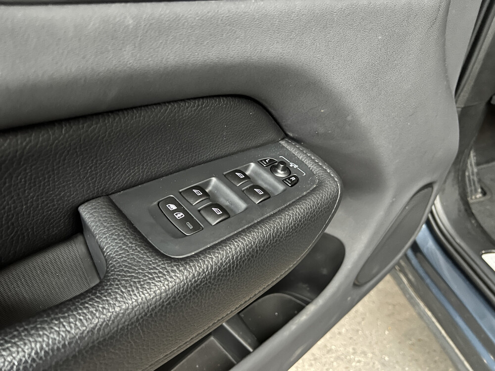 Volvo XC60 2.0 T8 Twin Engine AWD Inscription 320hp 2020, R-973-BX