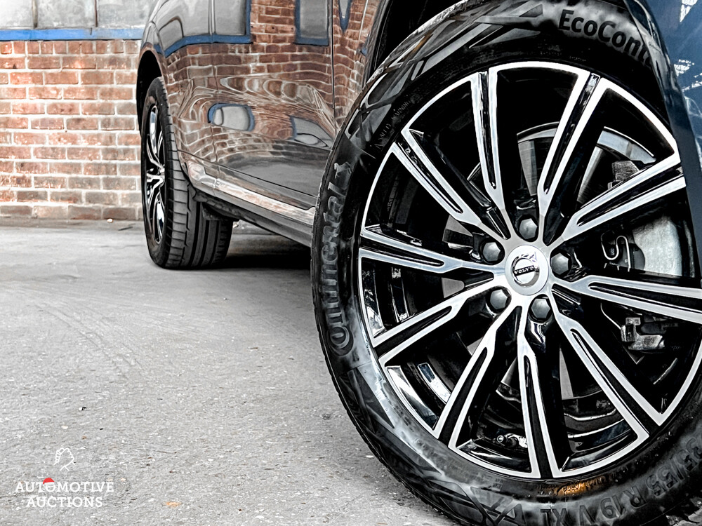 Volvo XC60 2.0 T8 Twin Engine AWD Inscription 320hp 2020, R-973-BX