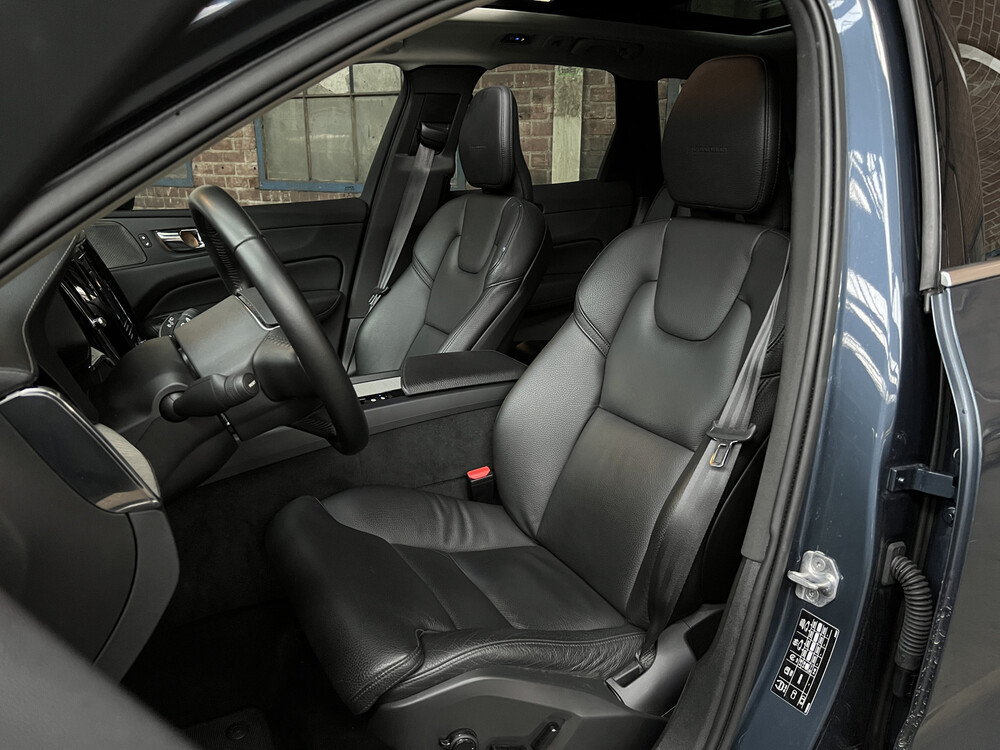 Volvo XC60 2.0 T8 Twin Engine AWD Inscription 320hp 2020, R-973-BX