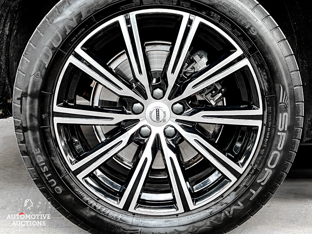 Volvo XC60 2.0 T8 Twin Engine AWD Inscription 320hp 2020, R-973-BX