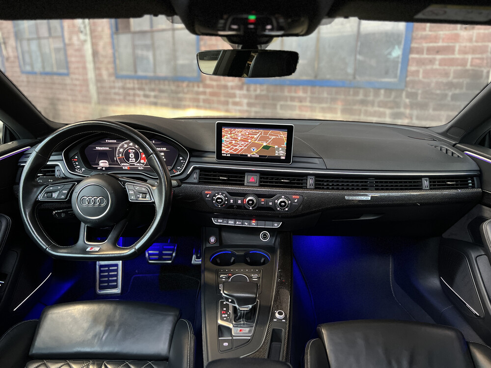 Audi S5 Coupé 3.0 V6 TFSI QUATTRO NEW-MODEL 354hp, NL-License plate