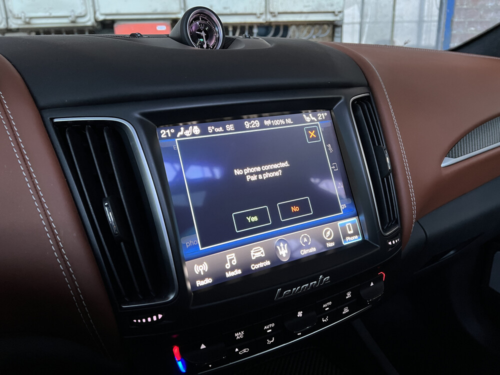 Maserati Levante Trofeo V8 581pk MY2020 FACELIFT Ferrari-ENGINE, R-159-TF -Garantie-