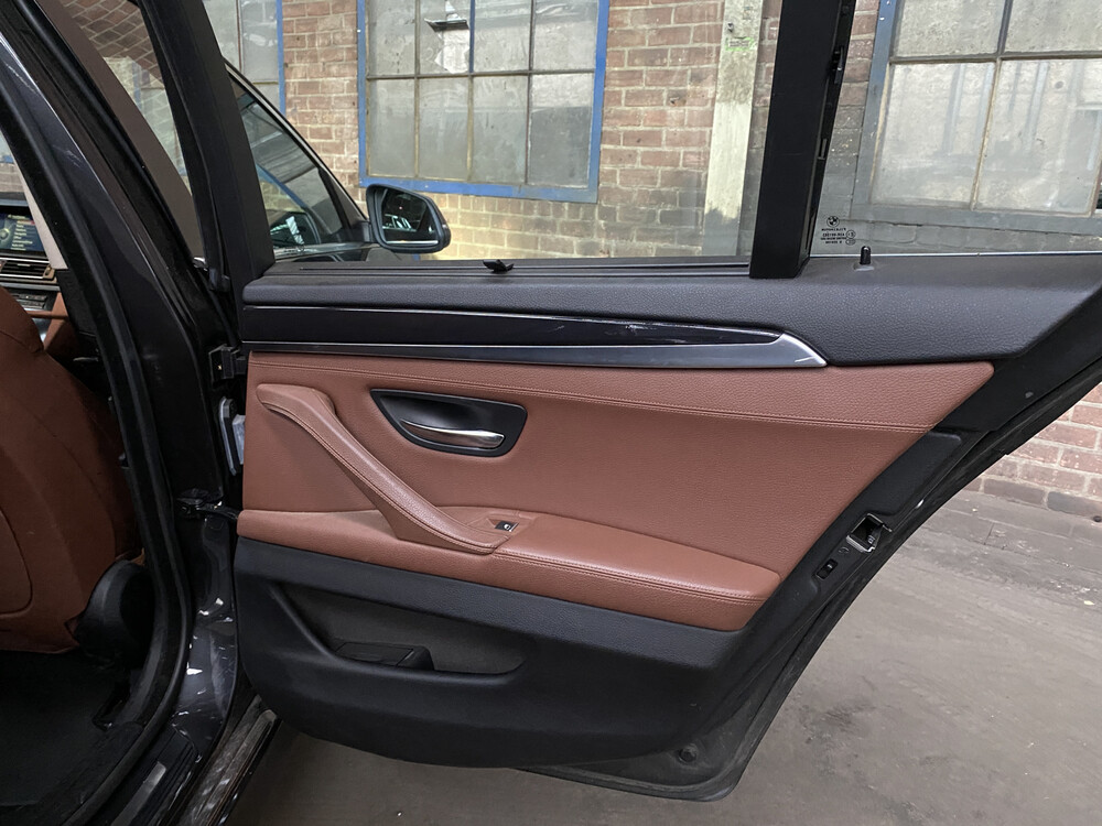 BMW 520d Touring 5-serie 184pk 2014, GJ-972-T