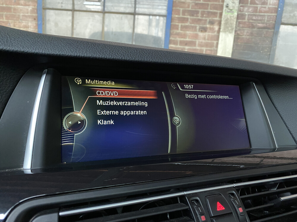 BMW 520d Touring 5-serie 184pk 2014, GJ-972-T