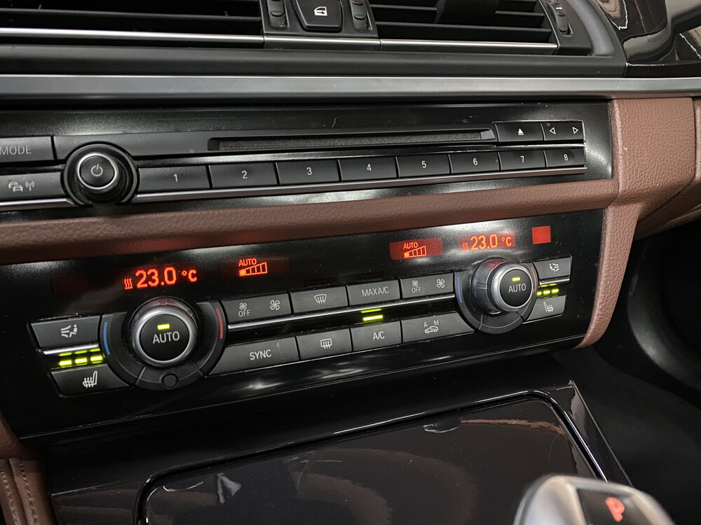 BMW 520d Touring 5-serie 184pk 2014, GJ-972-T