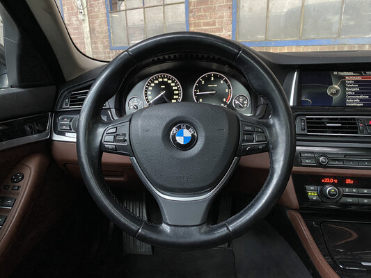 BMW 520d Touring 5 Series 184hp 2014, GJ-972-T