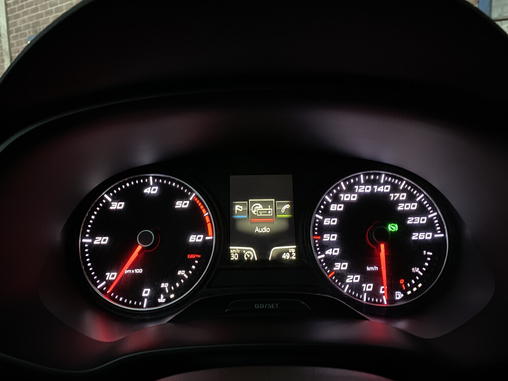 Seat Leon ST 1.6 Style Business 2015, TN-748-L