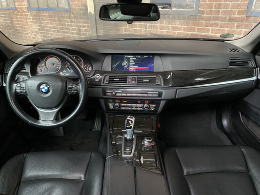 BMW 525d Touring M-Sport 2.0 High Executive 5er 218PS 2013, PF-384-H