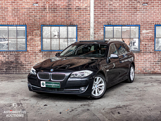 BMW 525d Touring M-Sport 2.0 High Executive 5er 218PS 2013, PF-384-H