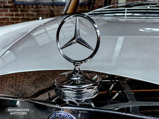 Mercedes-Benz 300SE 200hp S-Class 1964, DM-57-87