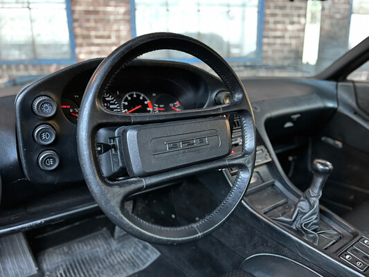 Porsche 928 S 300hp 1983