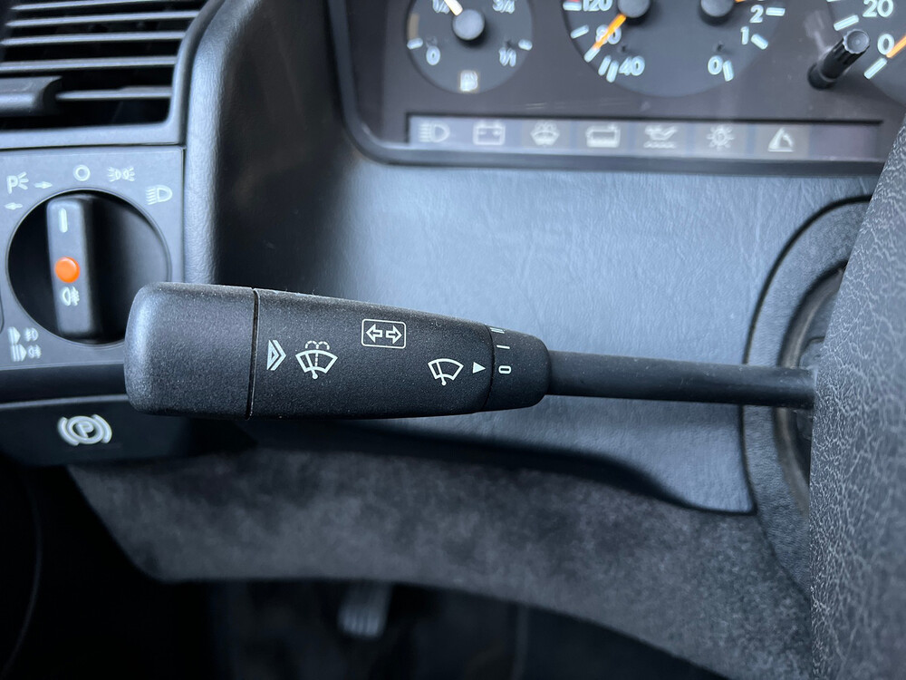 Mercedes-Benz SL280 R129 SL-klasse 193pk 1995