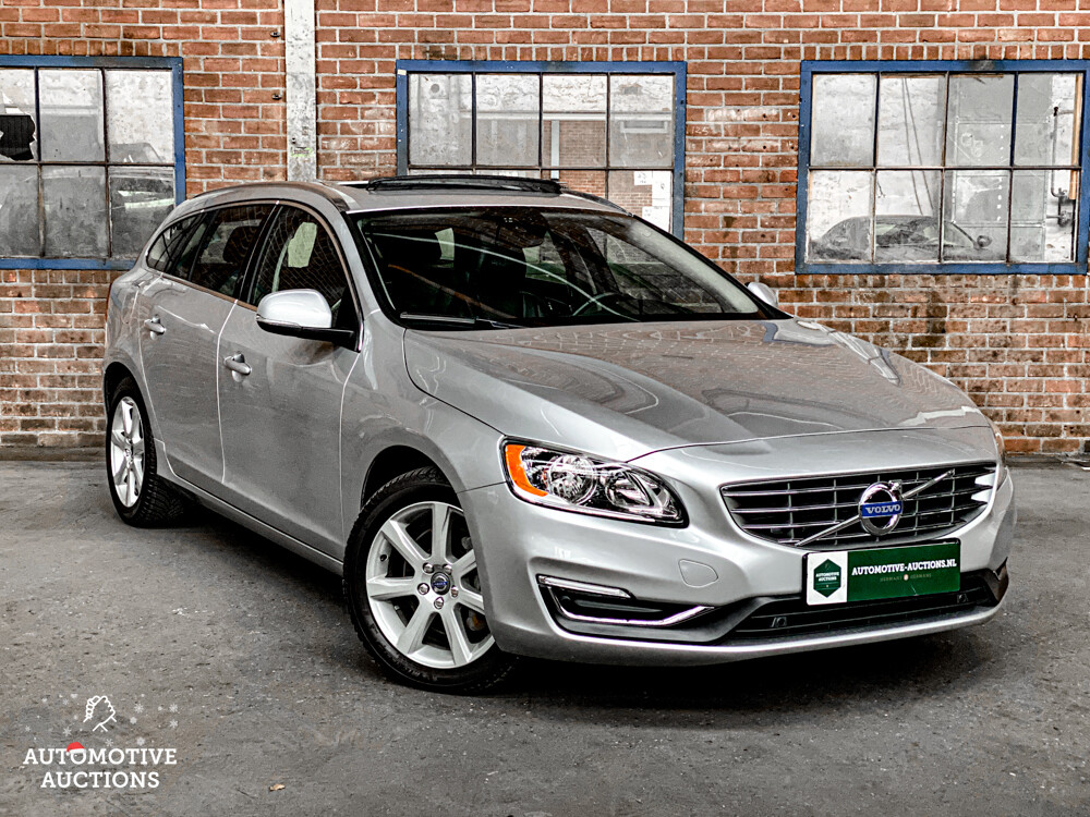 Volvo V60 T5 AWB 234pk 2017