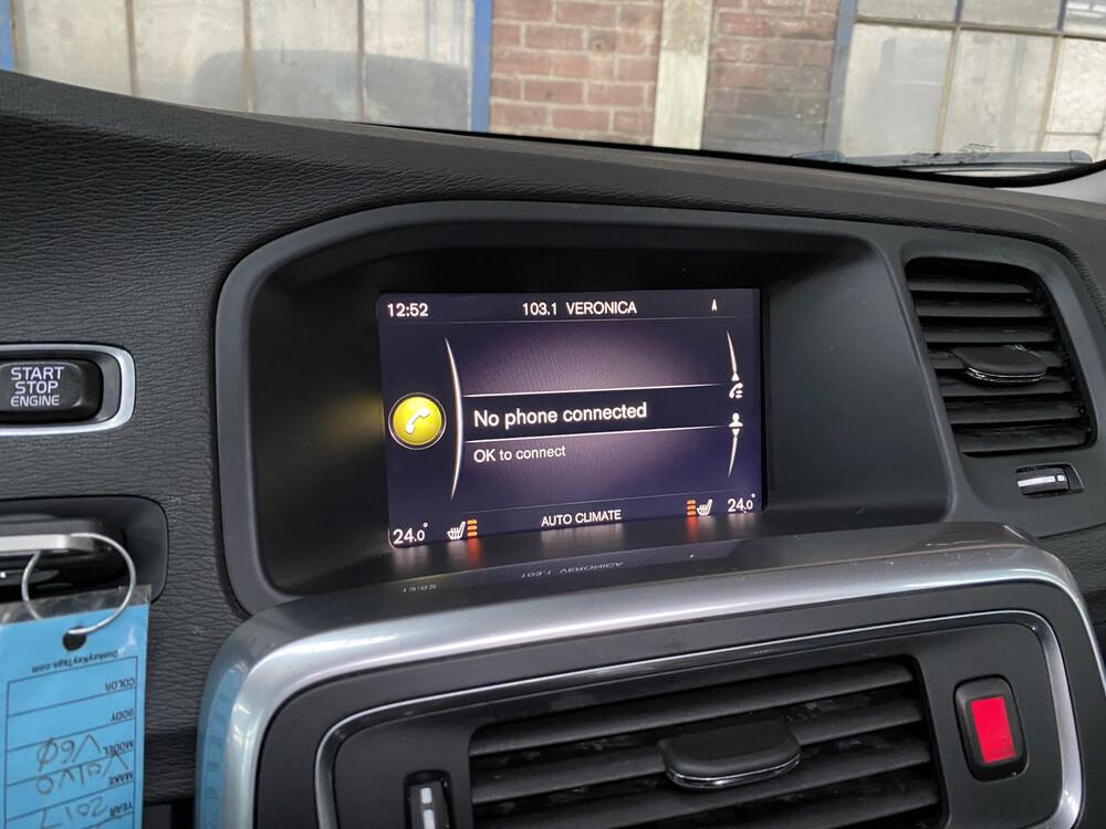 Volvo V60 T5 AWB 234pk 2017