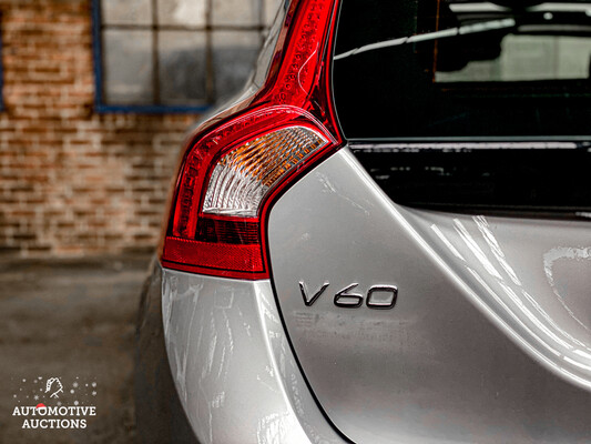 Volvo V60 T5 AWB 234pk 2017