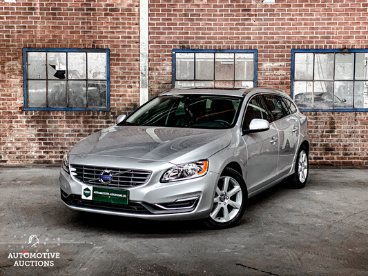 Volvo V60 T5 AWB 234pk 2017