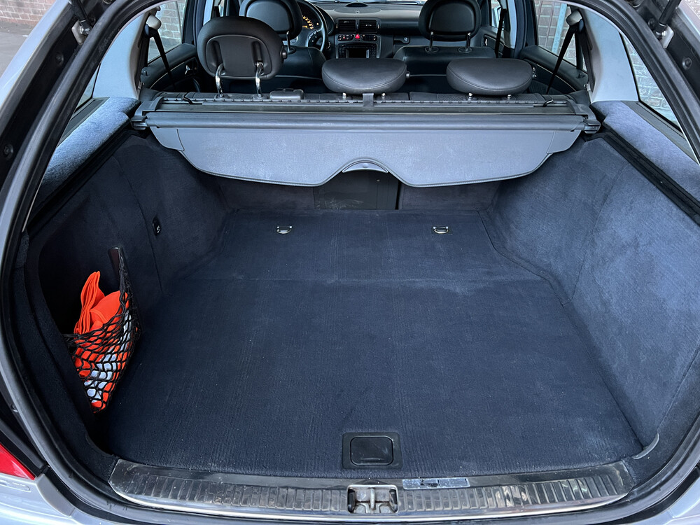 Mercedes-Benz C320 Combi Elegance 4-Matic 2018 2003 C-klasse, R-016-SV