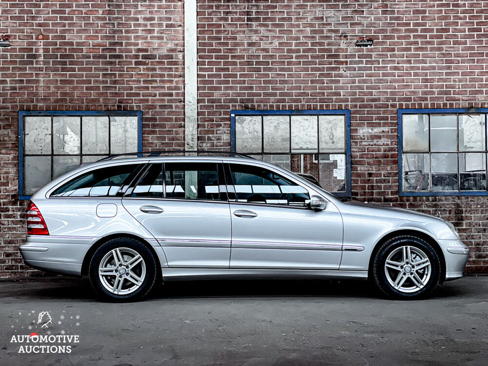 Mercedes-Benz C320 Combi Elegance 4-Matic 2018 2003 C-klasse, R-016-SV
