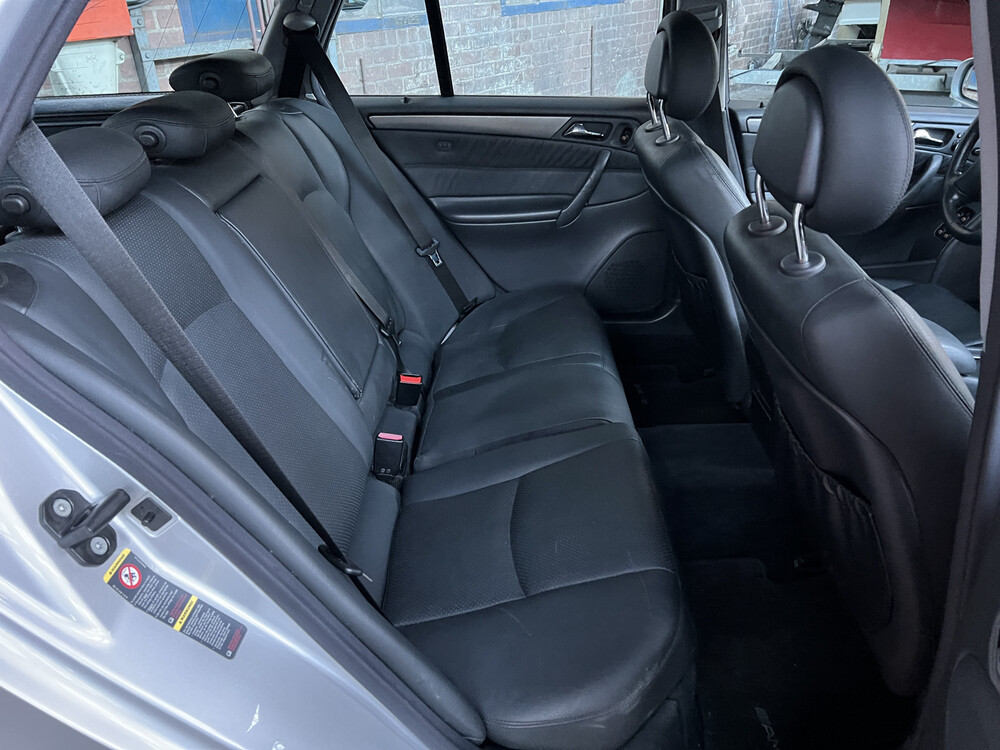 Mercedes-Benz C320 Combi Elegance 4-Matic 2018 2003 C-klasse, R-016-SV