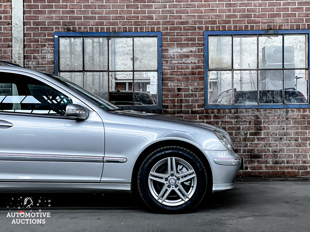 Mercedes-Benz C320 Combi Elegance 4-Matic 2018 2003 C-klasse, R-016-SV