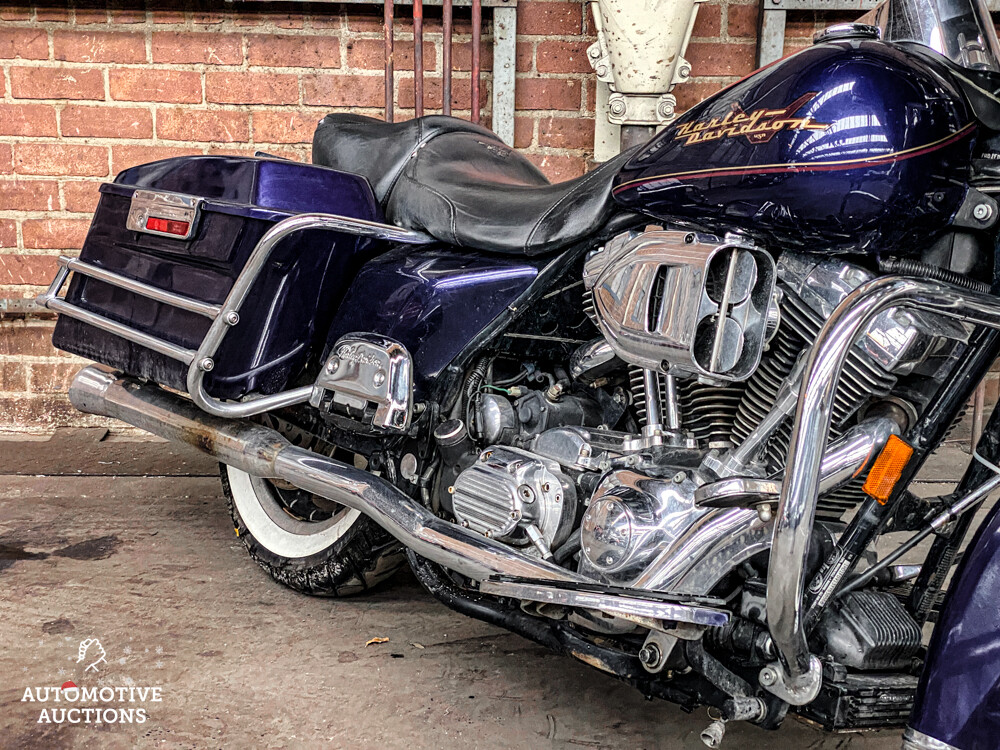 Harley-Davidson FLHR Road King Cruiser 2000