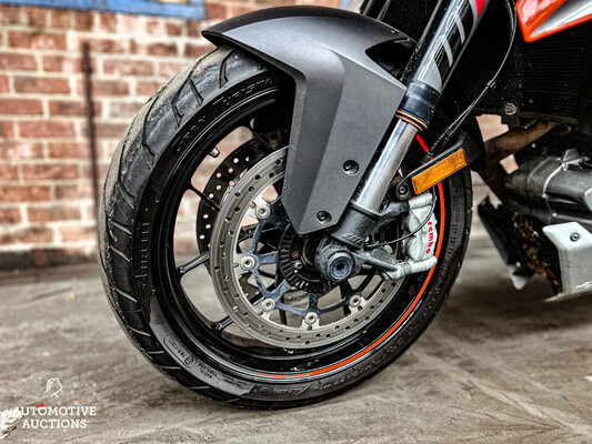 KTM Superduke GT AKRAPOVIC 173hp 2017