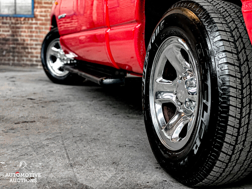 Dodge Ram 1500 SLT 5.7 V8 349hp 2005, VND-11-V