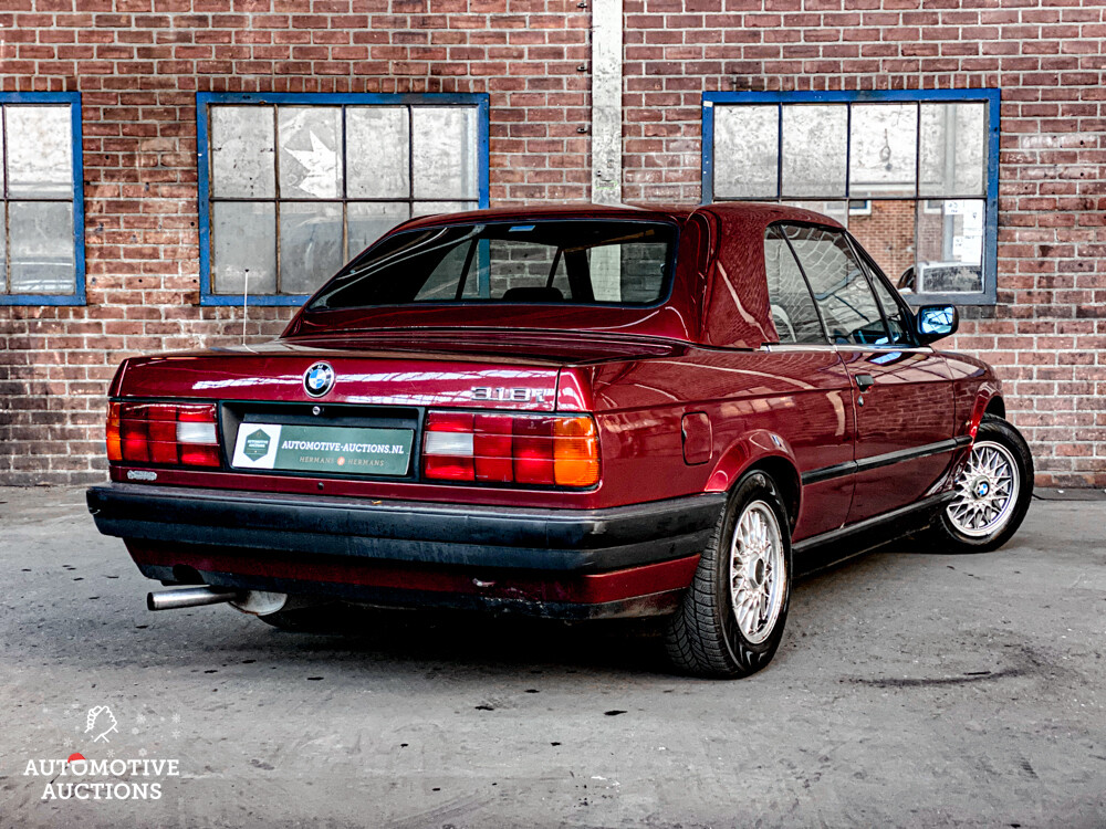 BMW 318I E30 Cabriolet Hardtop 113hp 1992 3 Series