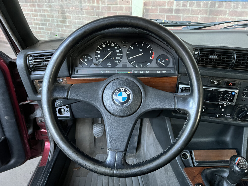 BMW 318I E30 Cabriolet Hardtop 113hp 1992 3 Series