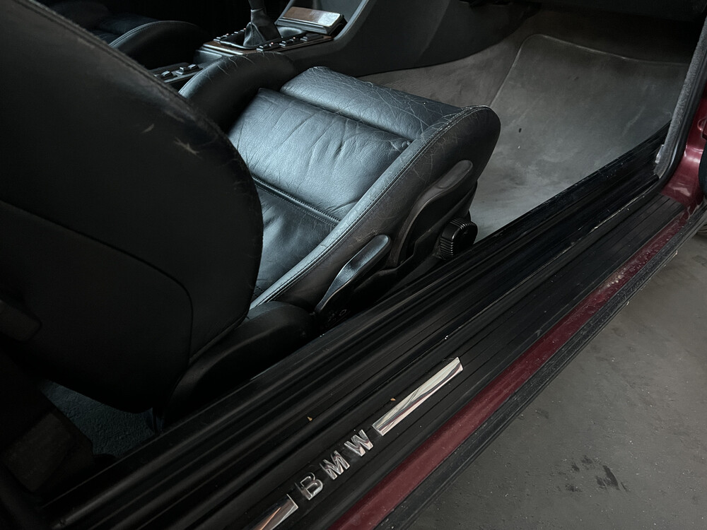 BMW 318I E30 Cabriolet Hardtop 113hp 1992 3 Series