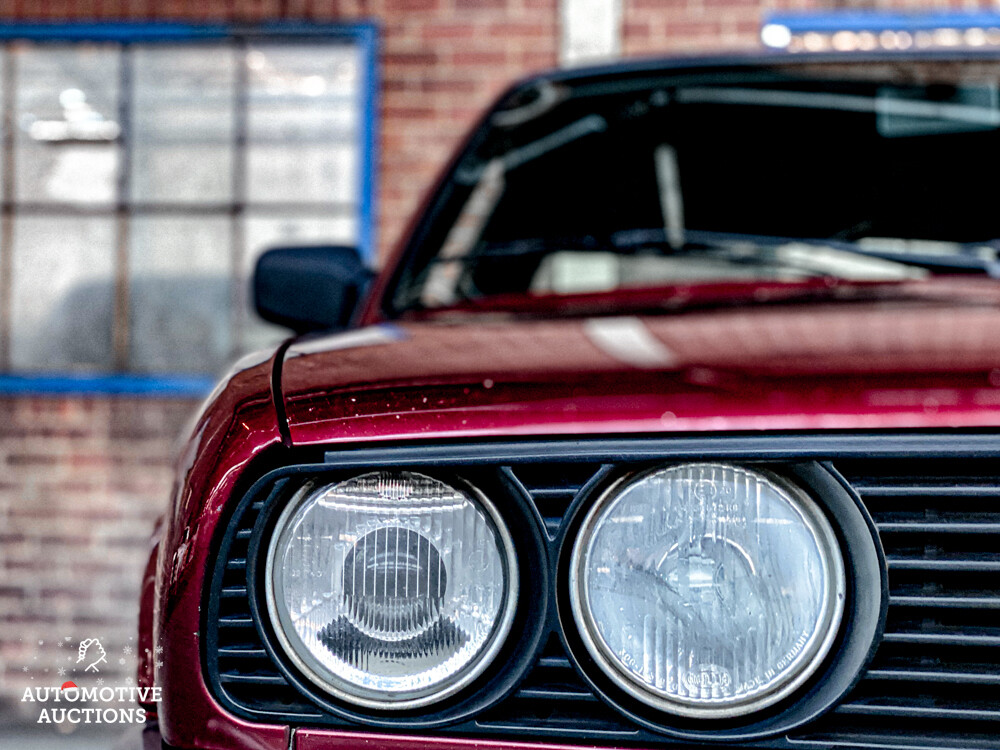 BMW 318I E30 Cabriolet Hardtop 113hp 1992 3 Series