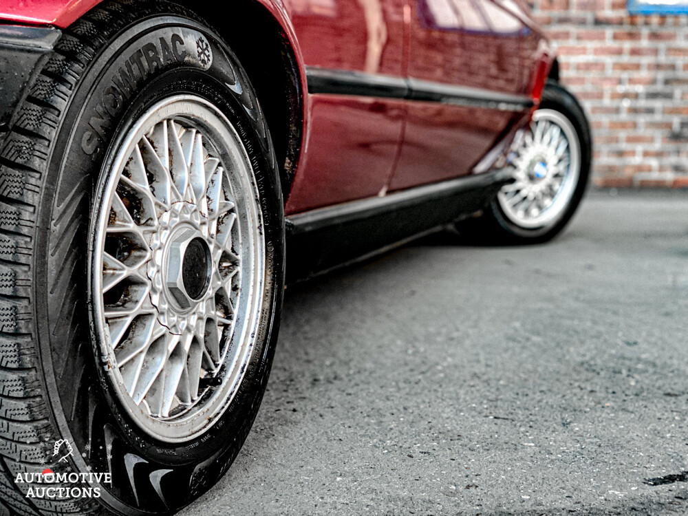 BMW 318I E30 Cabriolet Hardtop 113hp 1992 3 Series