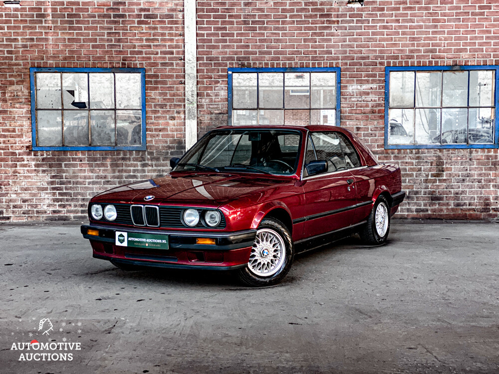 BMW 318I E30 Cabriolet Hardtop 113hp 1992 3 Series
