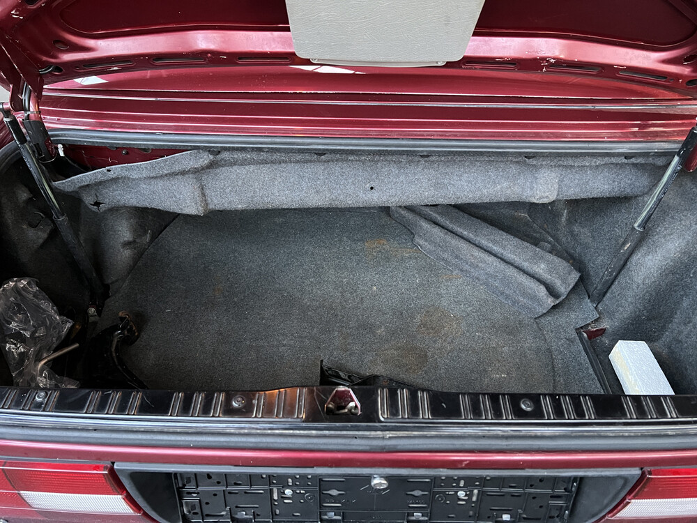 BMW 318I E30 Cabriolet Hardtop 113hp 1992 3 Series