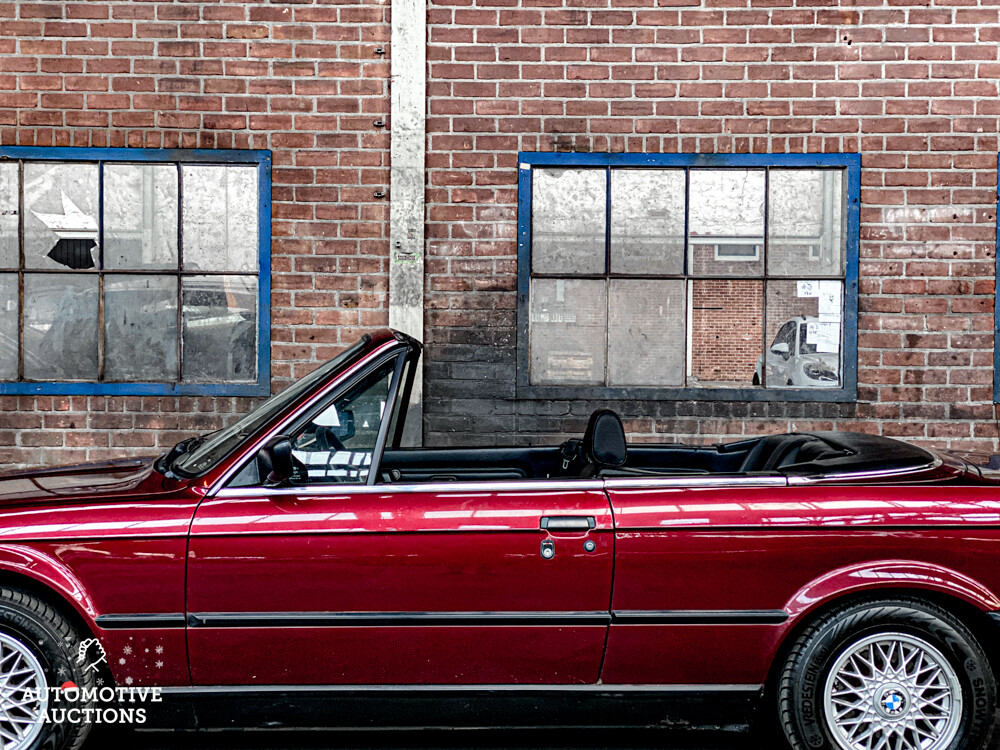 BMW 318I E30 Cabriolet Hardtop 113hp 1992 3 Series