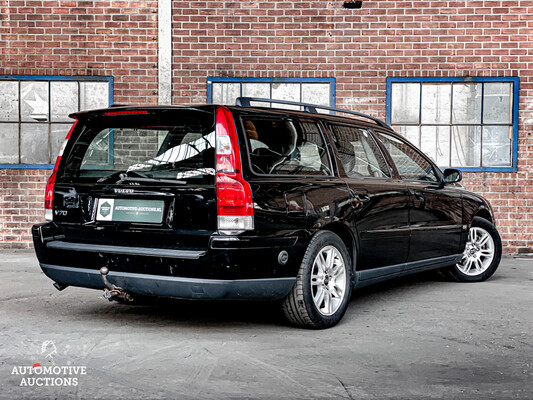 Volvo V70 2.4 Edition 1 140pk 2005, 02-SB-HR