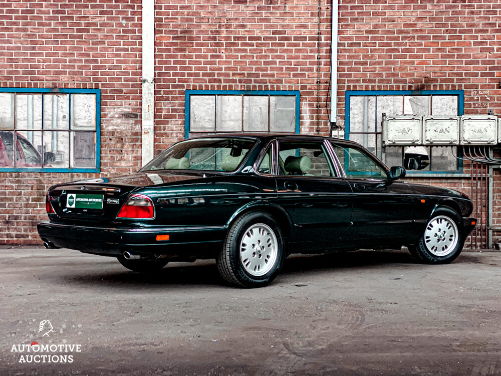 Jaguar XJ Sovereign 4.2 211pk 1996, NV-405-J