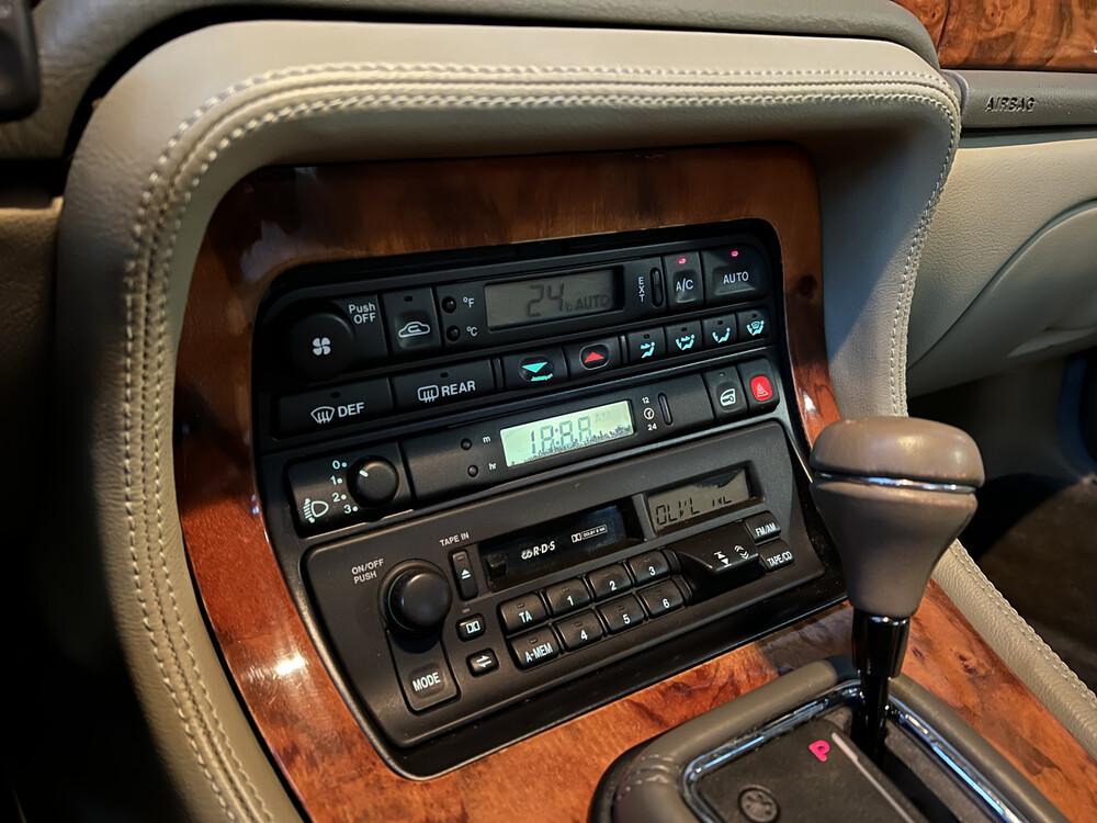 Jaguar XJ Sovereign 4.2 211pk 1996, NV-405-J